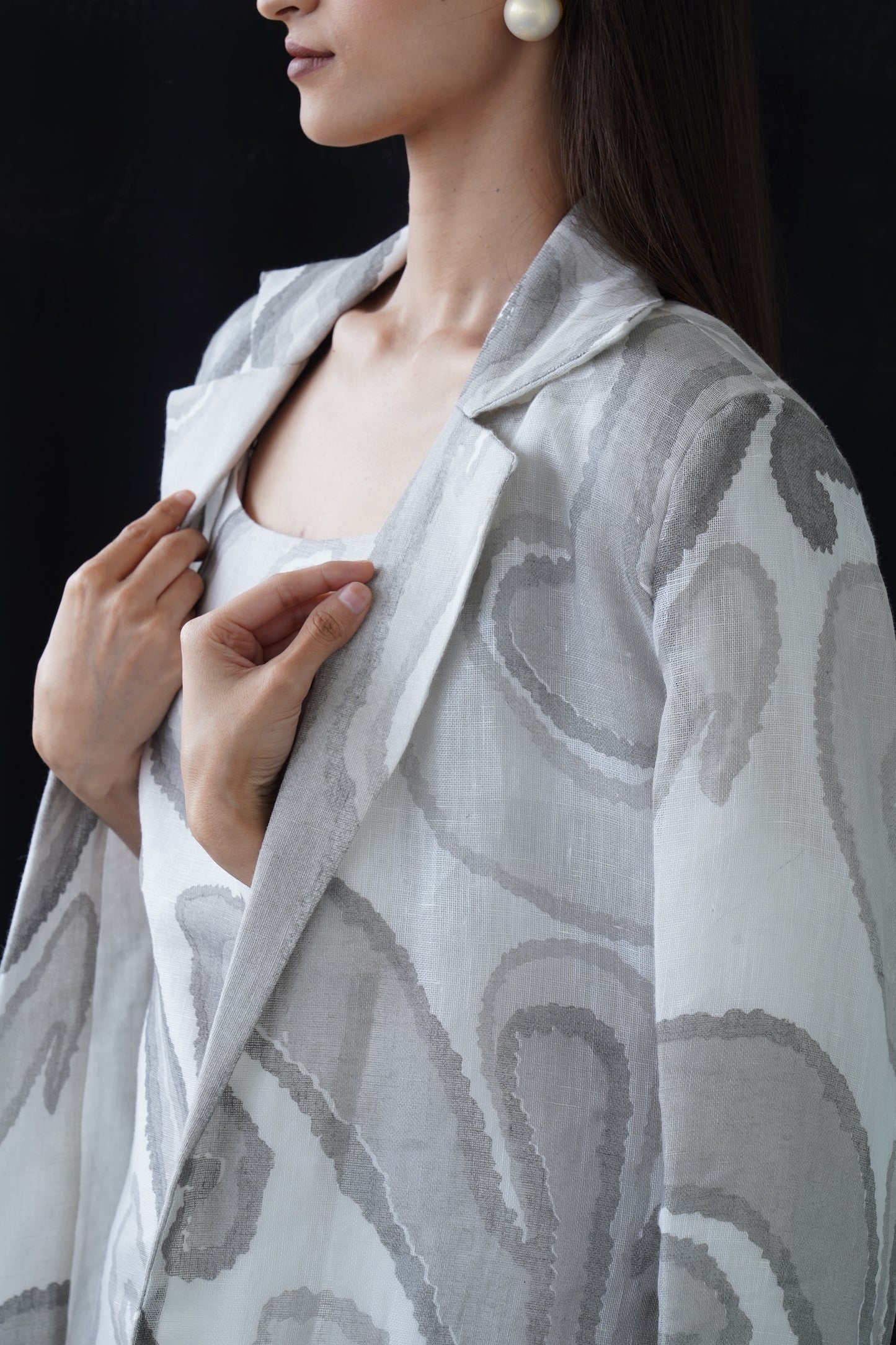 Dove Blazer Set side view